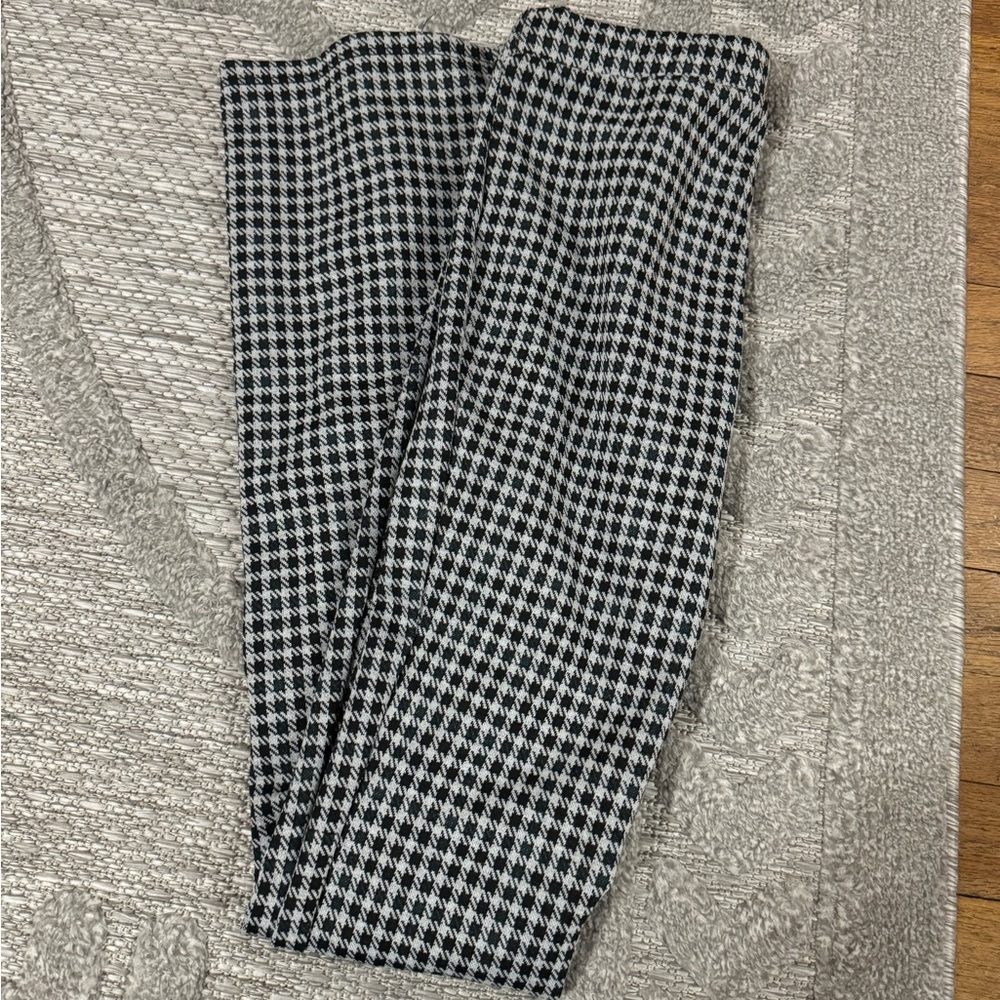 EUC wide leg pants